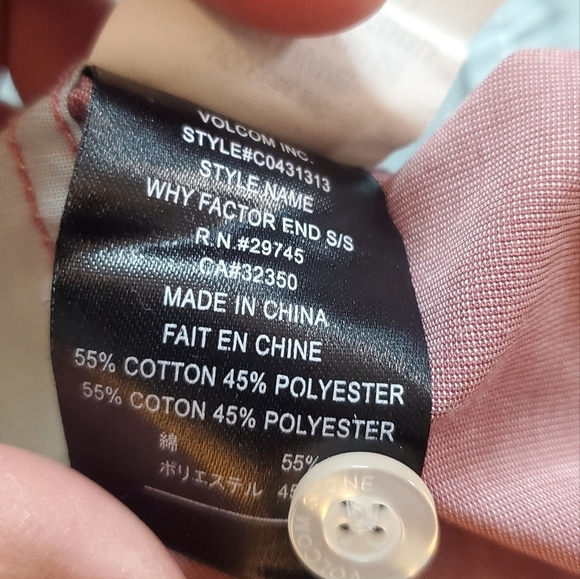 Volcom & Tommy Hilfiger Kids Shirts Bundle - Picture 6 of 14